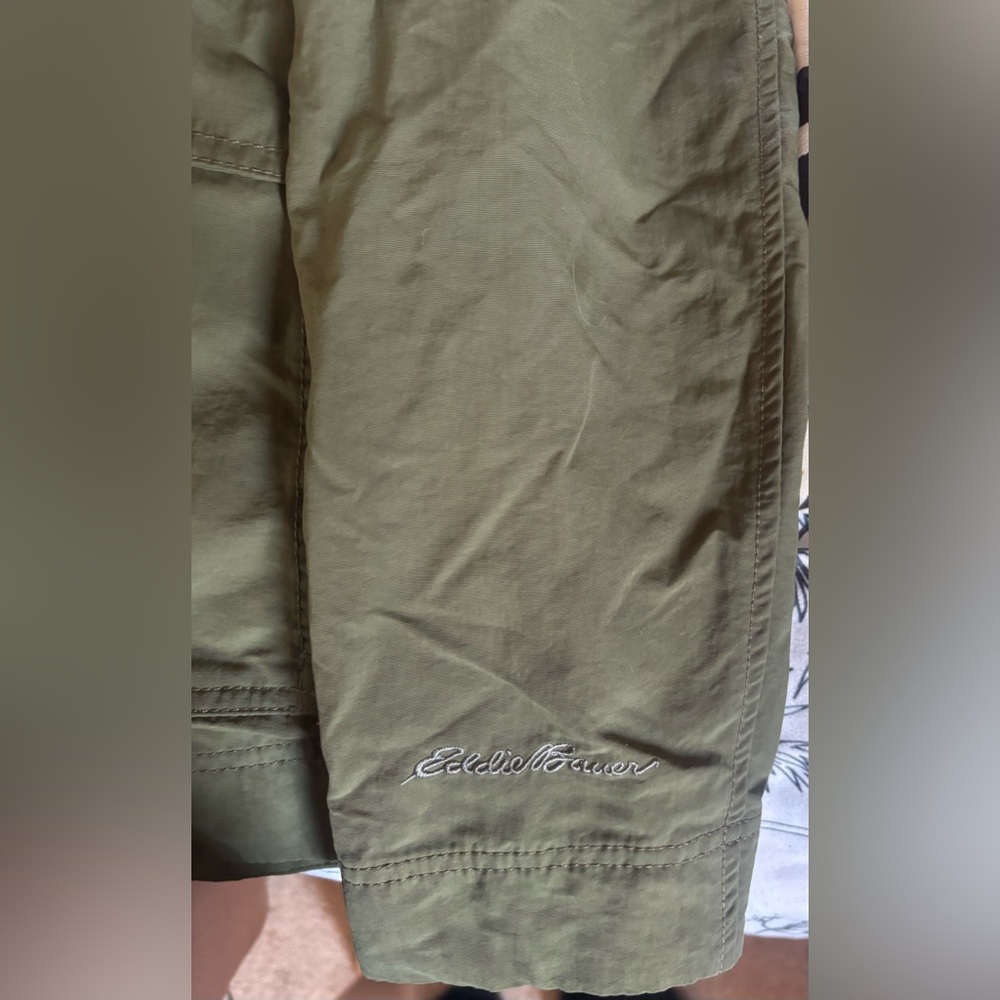 Olive Eddie Bauer raincoat Utility Jacket with Hood - Picture 5 of 8